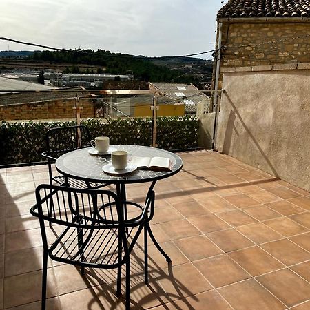 Apartaments Rurals Cal Parro, Batea 外观 照片