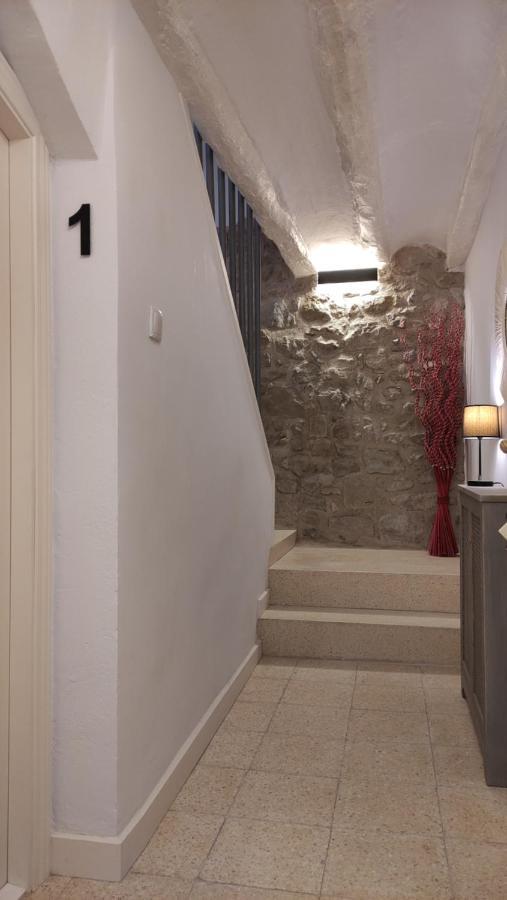 Apartaments Rurals Cal Parro, Batea 外观 照片